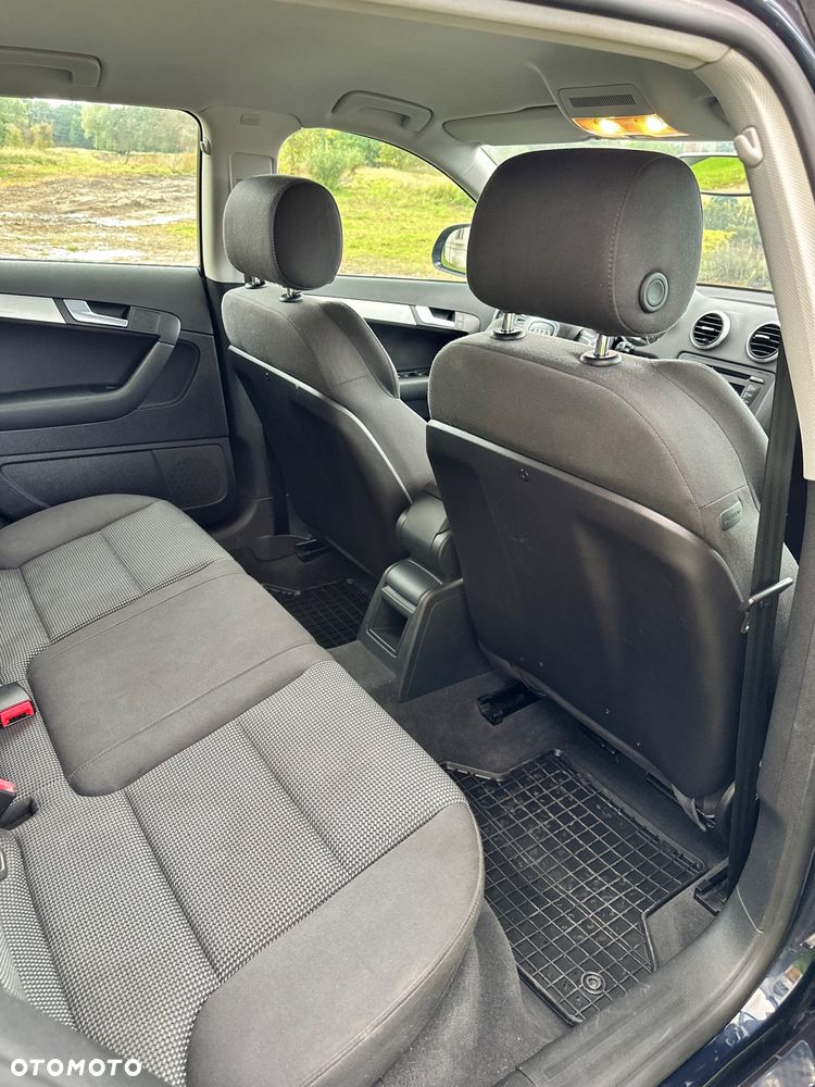 Audi A3 Sportback 2.0 TDI DPF Ambition - 25