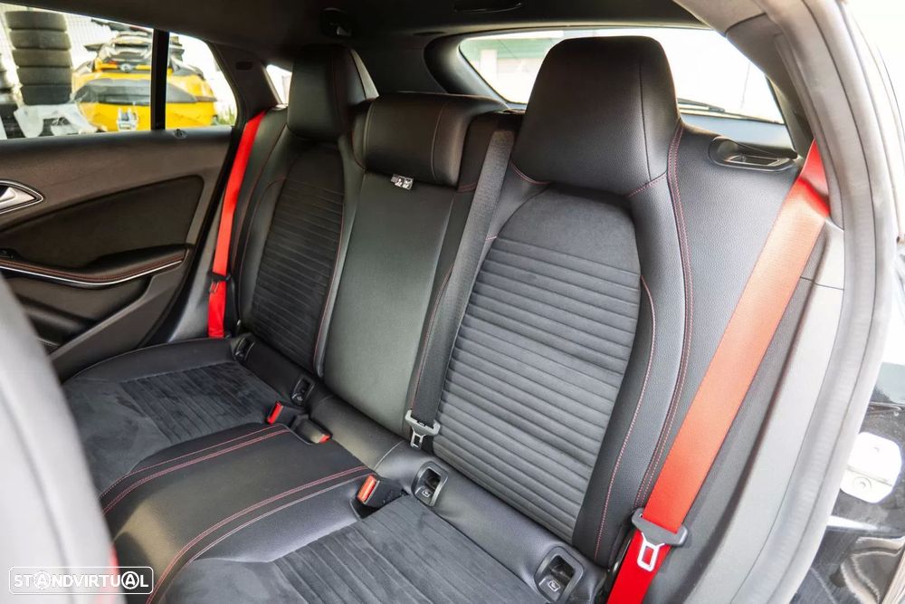 Mercedes-Benz CLA 45 AMG Shooting Brake 4-Matic - 8