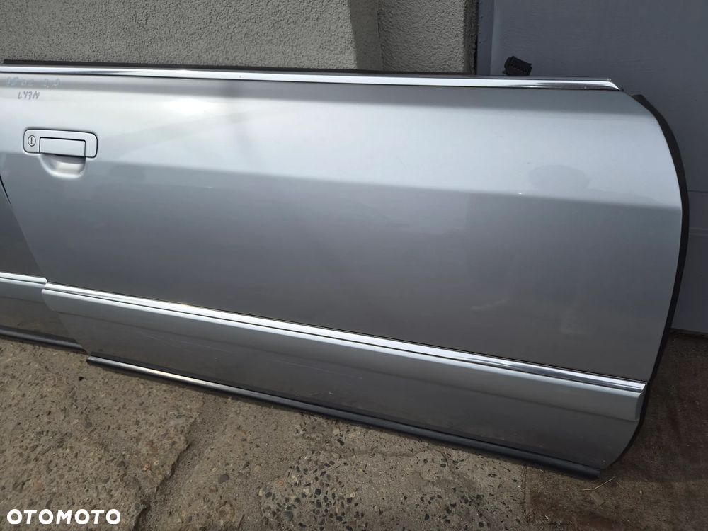 Drzwi poszycie Audi A8 D2 LY7M przed liftem - 2