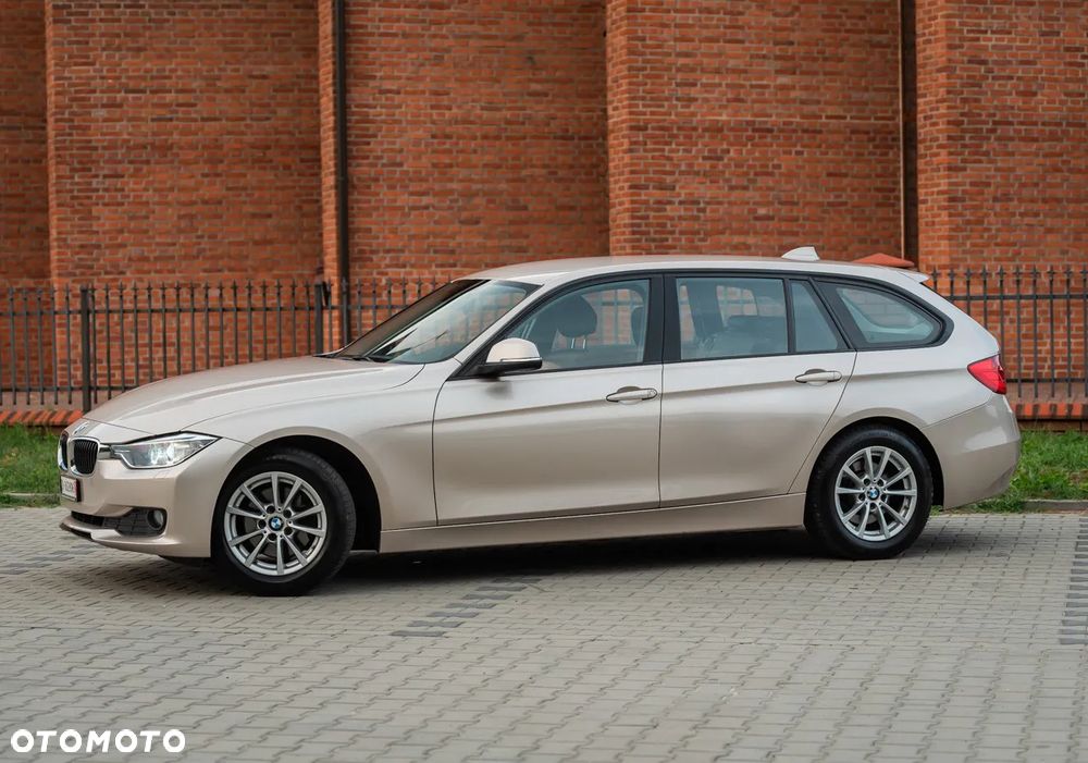 BMW Seria 3 320d xDrive Sport-Aut Modern Line - 3