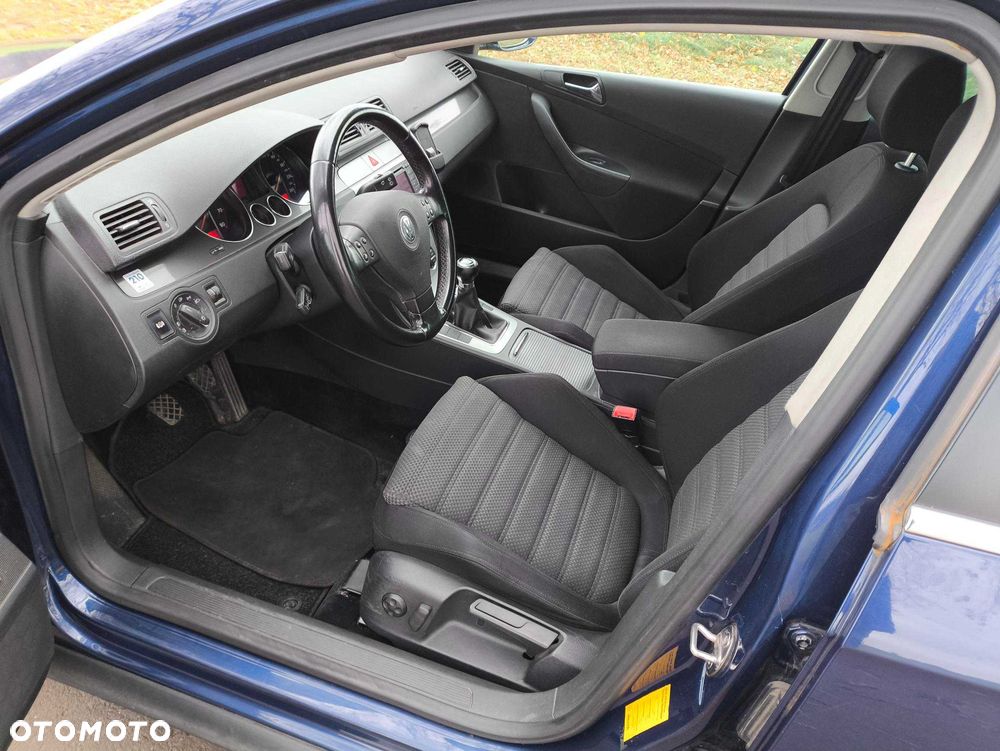 Volkswagen Passat Variant 2005 photo 5
