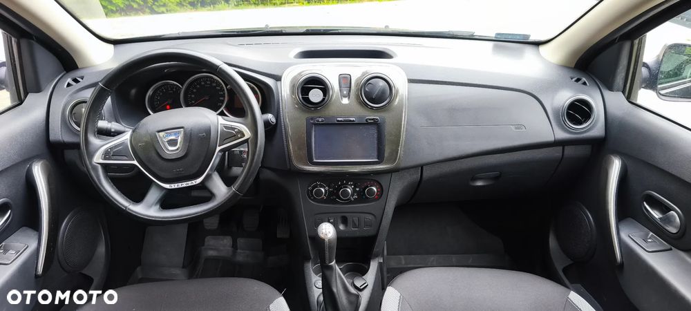 Dacia Sandero - 5
