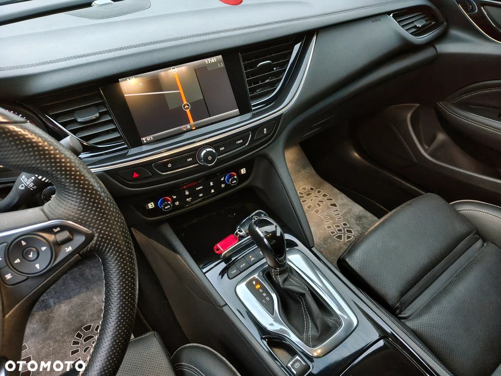 Opel Insignia 2.0 CDTI automatik Business Innovation - 24
