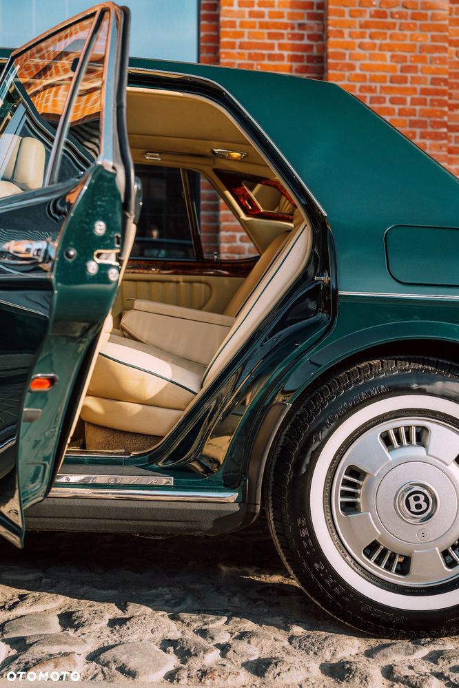 Bentley Brooklands - 16