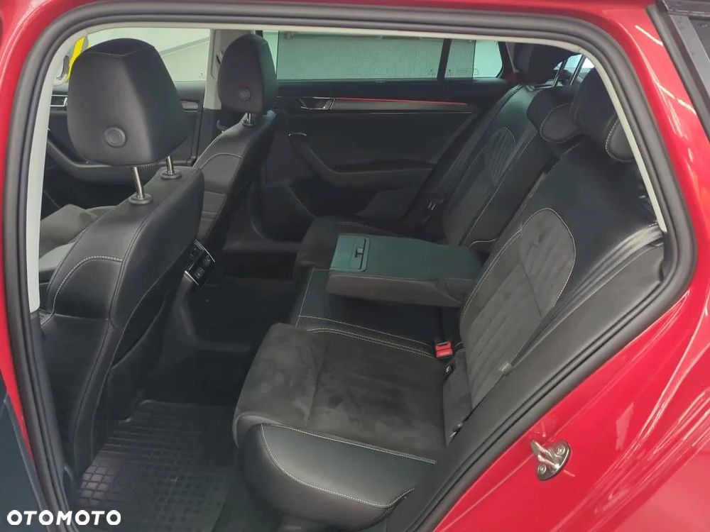 Skoda Superb 1.5 TSI Style DSG - 8