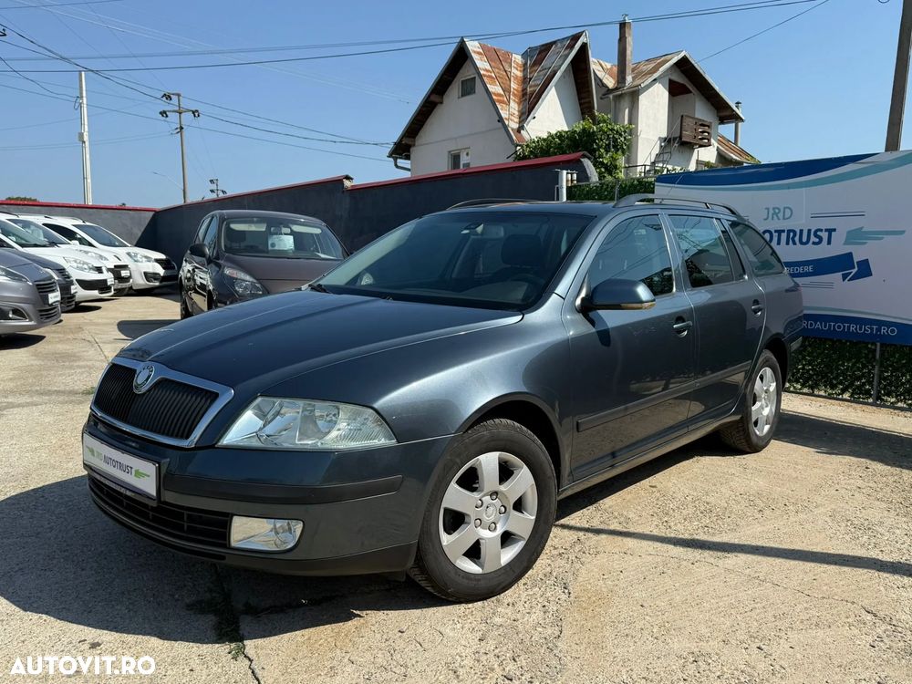 Skoda Octavia 1.6 FSI Trend - 1