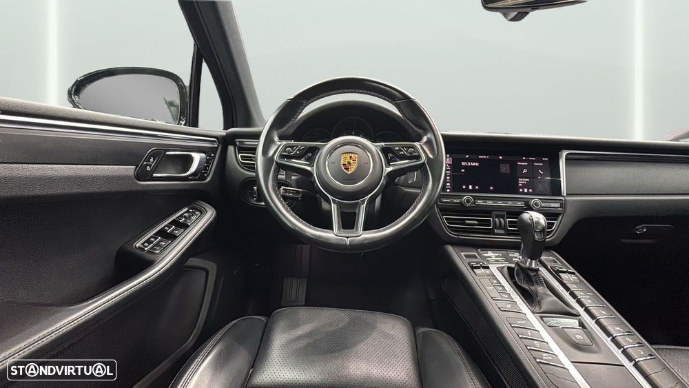 Porsche Macan Standard - 7