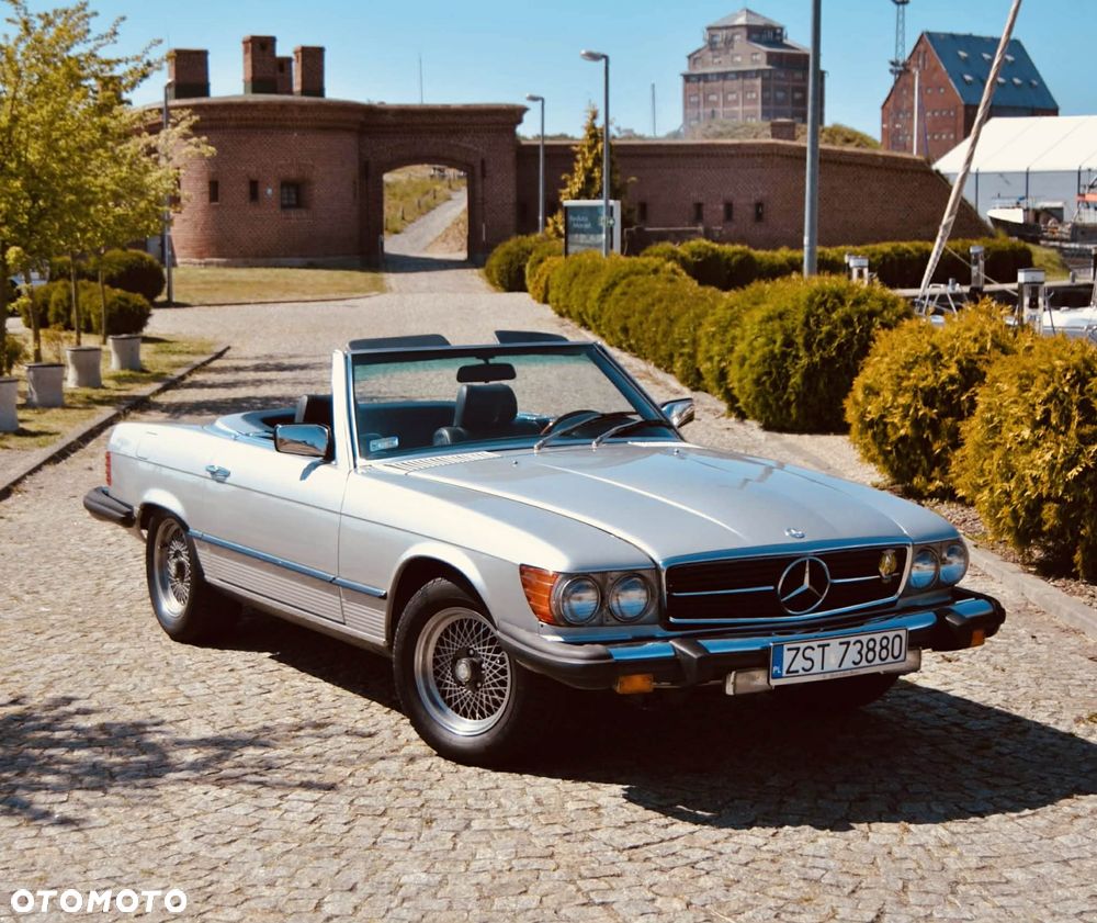 Mercedes-Benz SL - 1