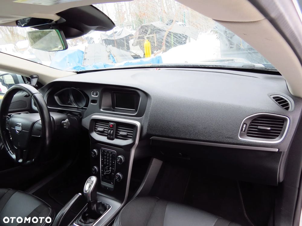 VOLVO V40 II LAKIER 477-46 1.6 D2 D4162T NA CZĘŚCI - 21