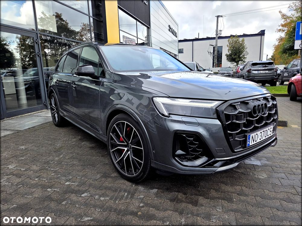 Audi Q7 - 4