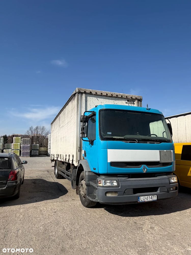 Renault Premium - 1