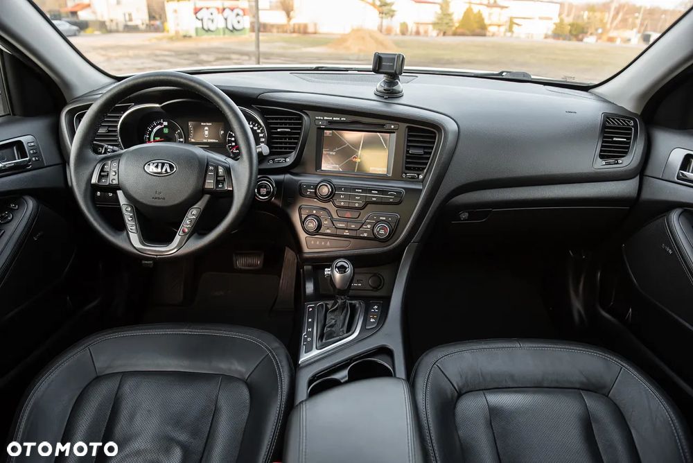 Kia Optima - 31