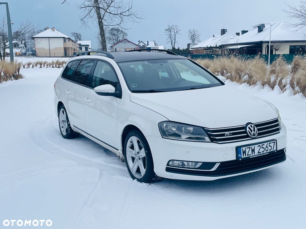 Volkswagen Passat - 1