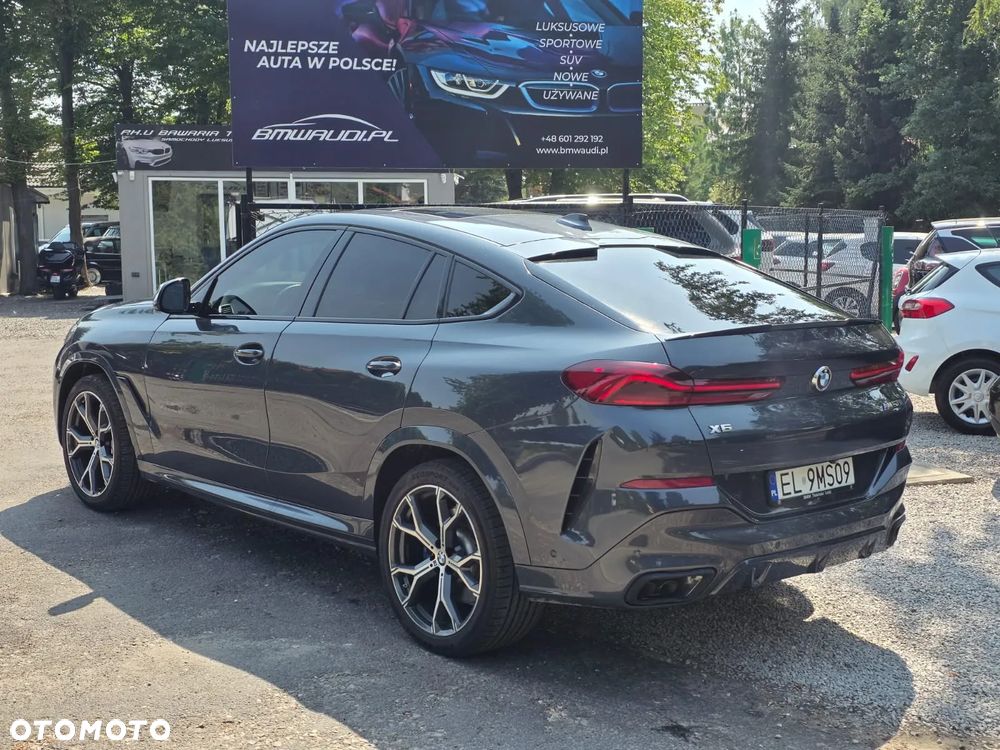 BMW X6 M60i xDrive - 9