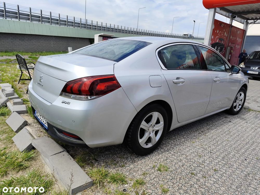 Peugeot 508 1.6 e-THP Active S&S - 10