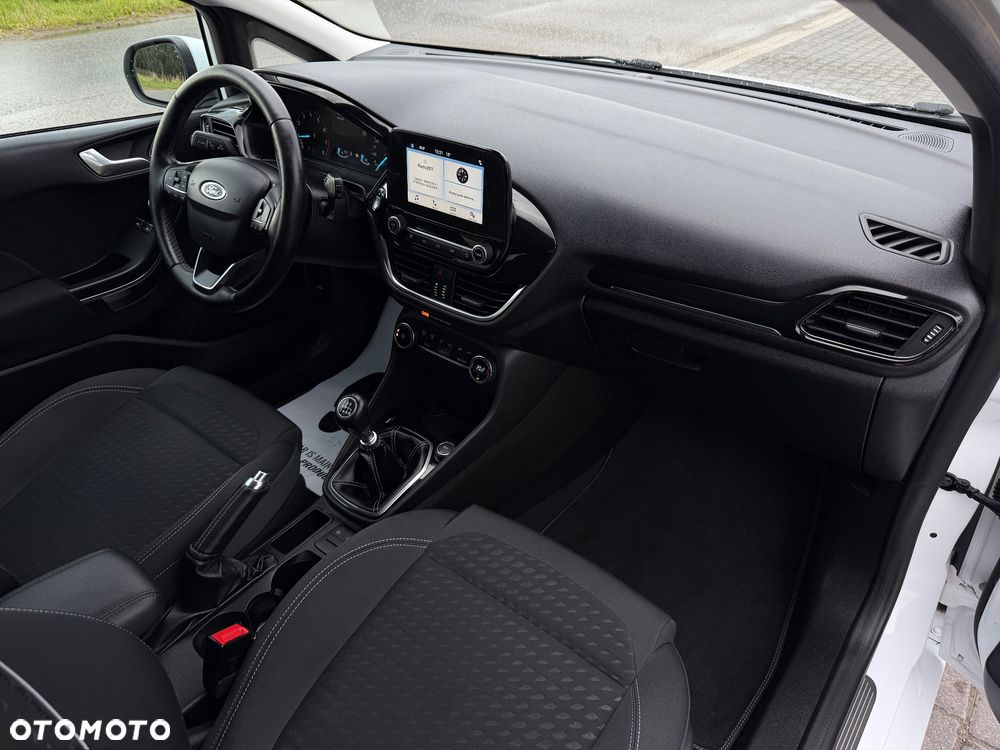 Ford Fiesta 1.0 EcoBoost STart-Stop Titanium - 6