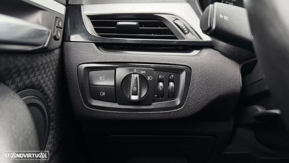 BMW X1 16 d sDrive - 21