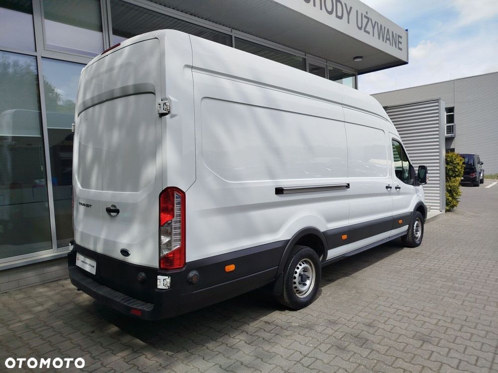 Ford transit L4 Trend - 10