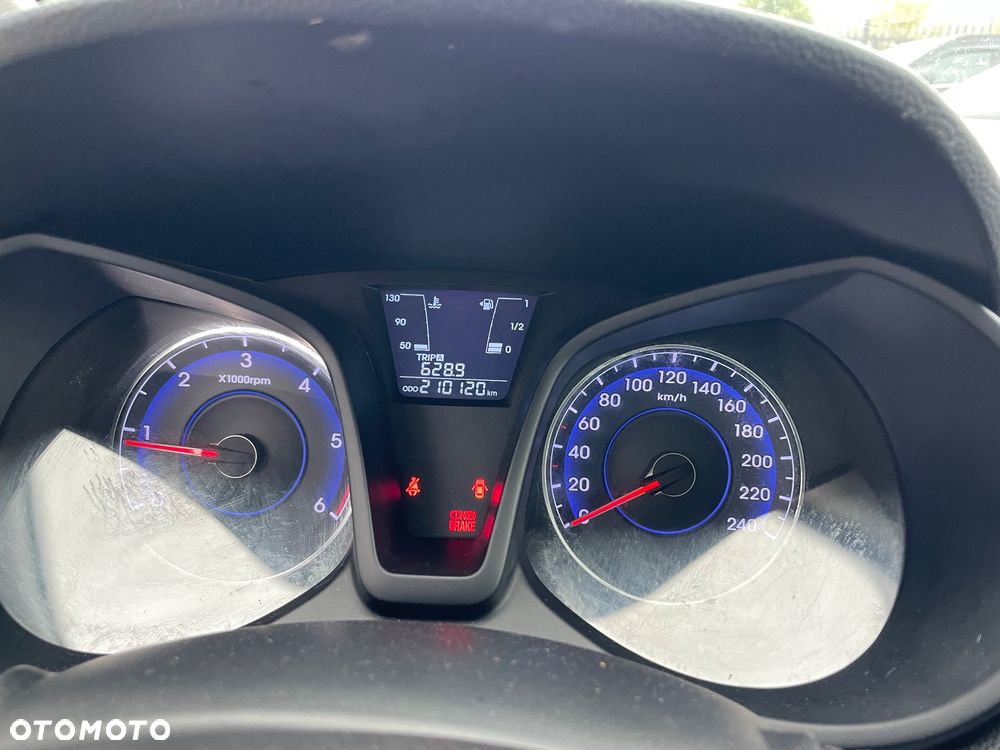 Hyundai ix20 1.4 CRDi blue Comfort - 22