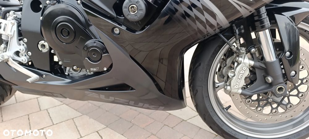 Suzuki GSX-R - 29