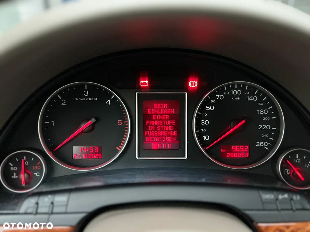 Audi A4 Avant 2.5 TDI Multitronic - 10