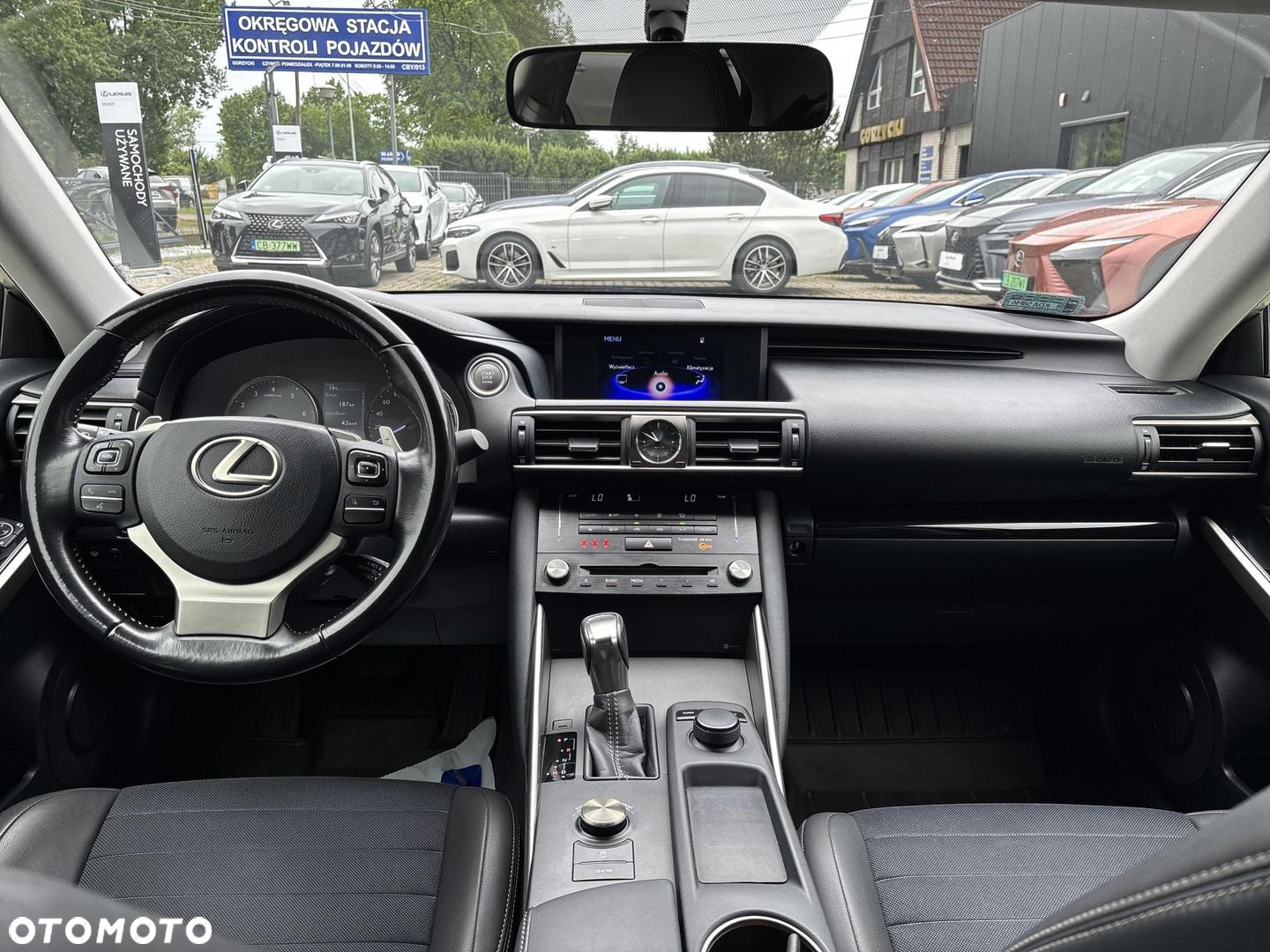 Lexus IS 200t Elegance - 9