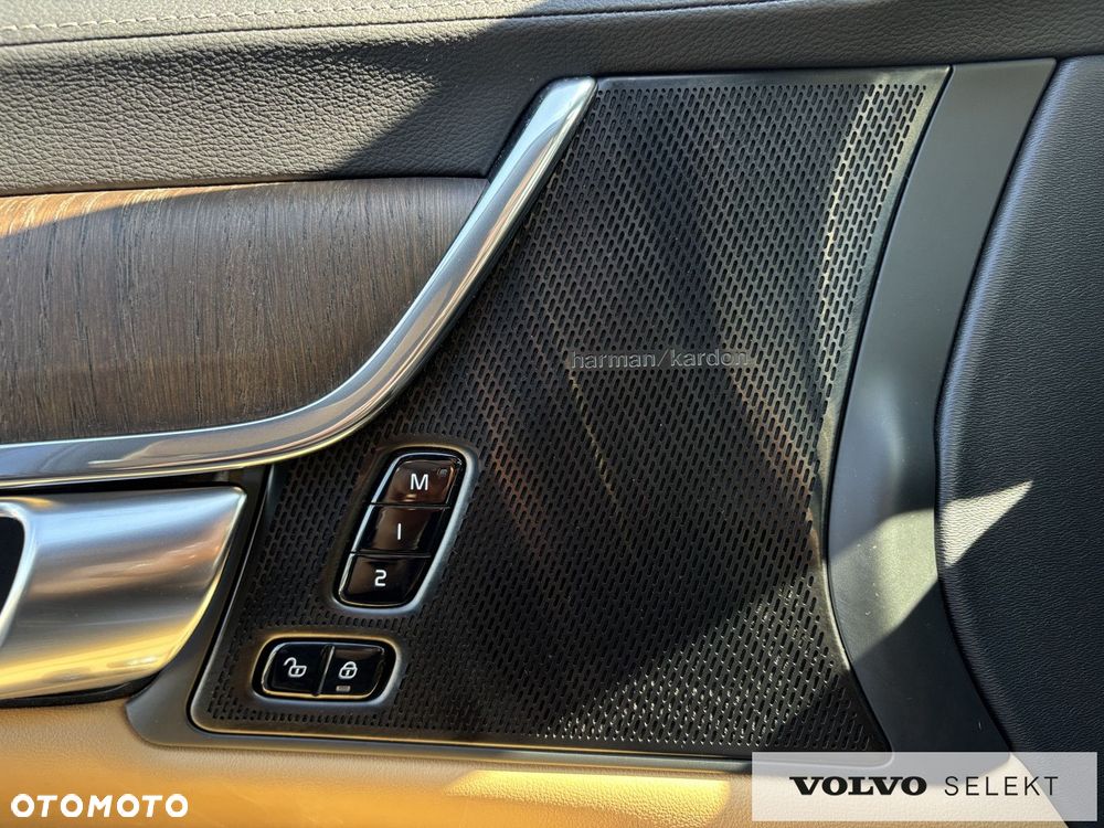 Volvo S90 - 15