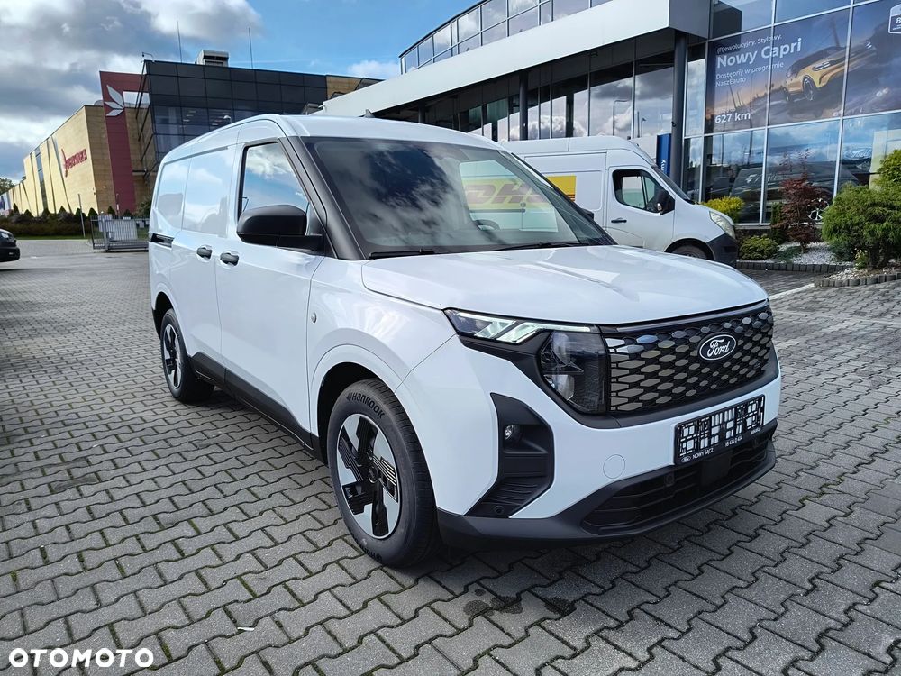 Ford Inny - 24