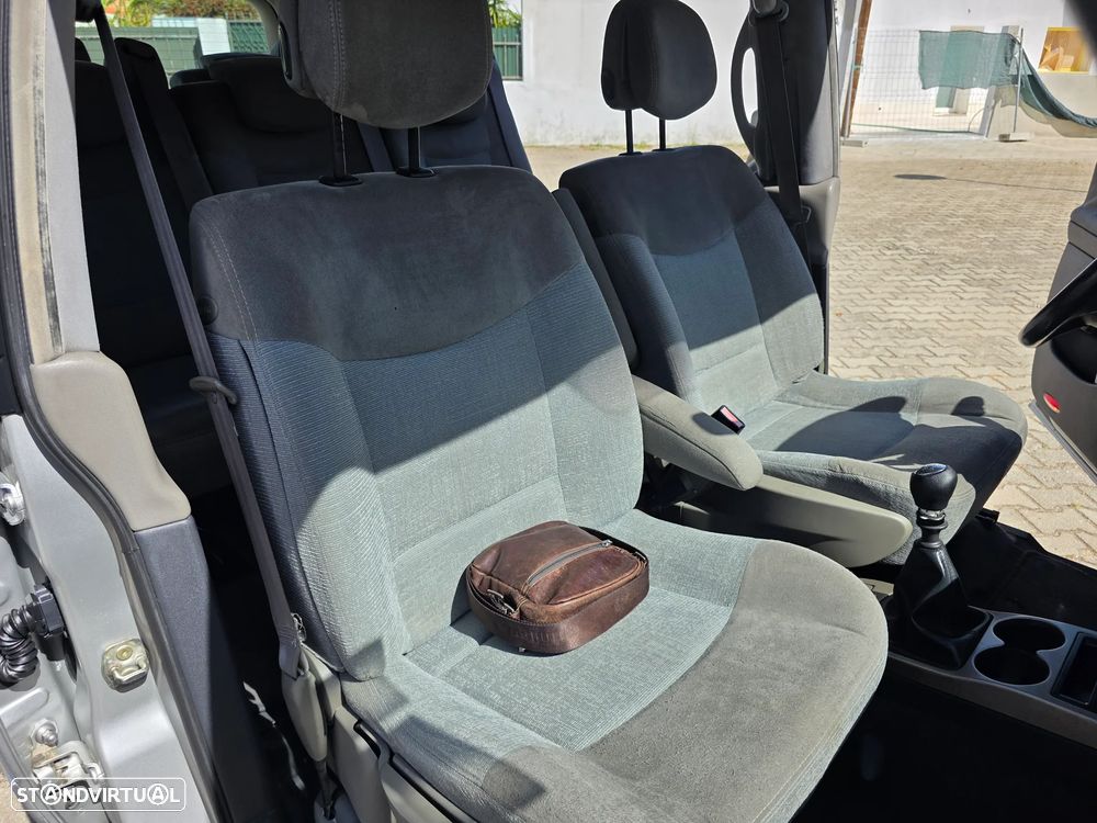 Renault Espace 2.2 dCi Dynamique 5L - 16
