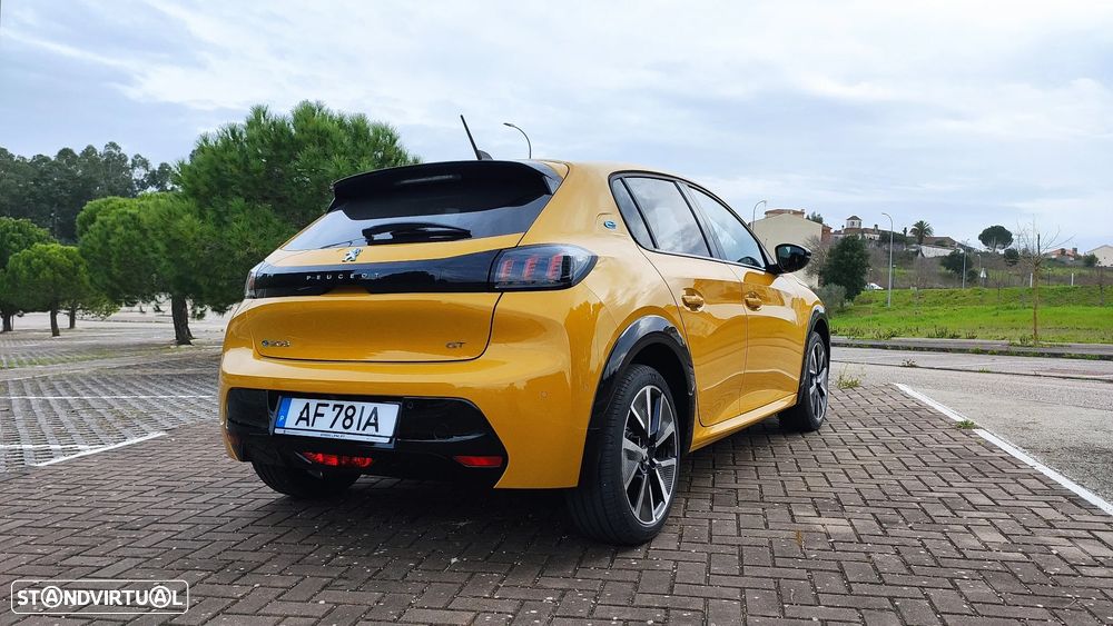 Peugeot e-208 50 kWh GT - 4