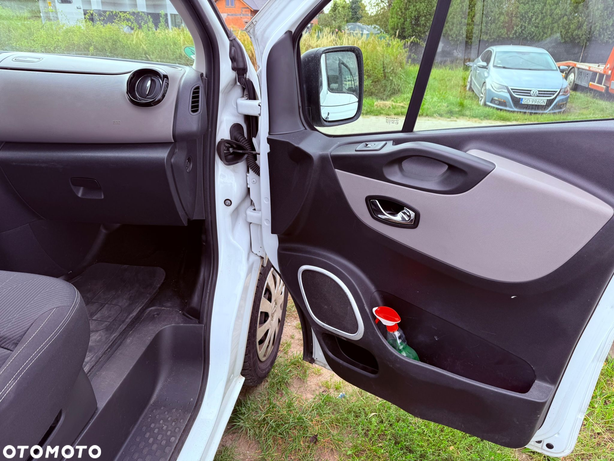 Nissan NV300 - 15