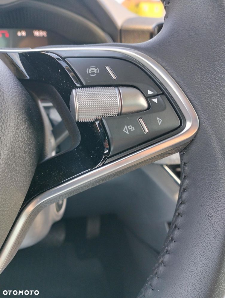 Skoda Kamiq 1.0 TSI Selection DSG - 8