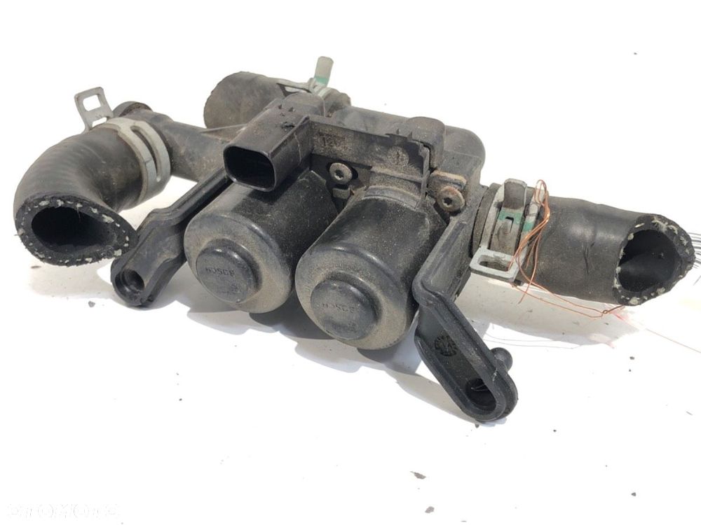 ZAWÓR NAGRZEWNICY  BMW 6 Gran Coupe (F06) 2012 - 2018 650 i xDrive 330 kW [449 KM] benzyna 2012 - - 3