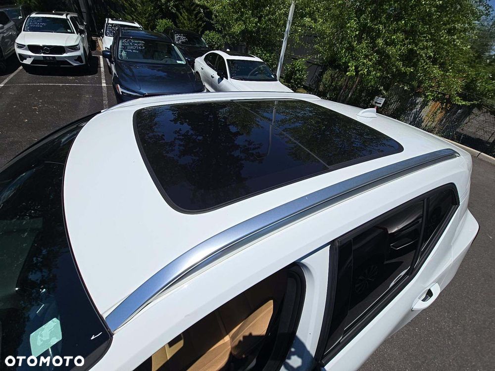 Volvo XC 40 T5 AWD Momentum - 12