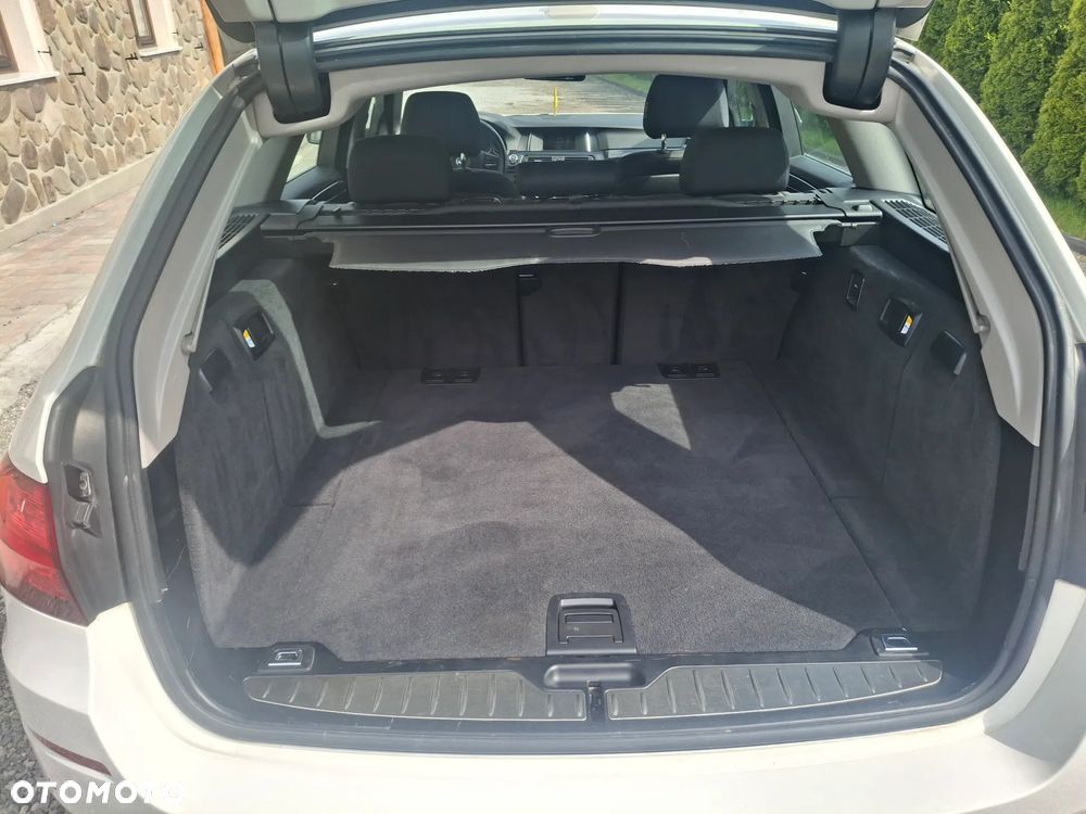 BMW Seria 5 520d - 15