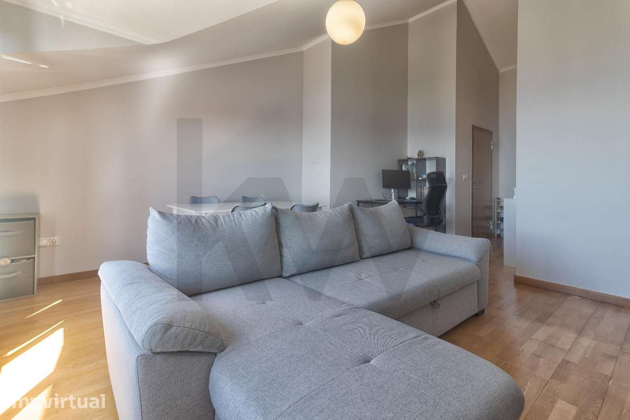 Vista Mar Soberba: Apartamento T2 no Último Andar – Caniço, Madeira - Grande imagem: 3/39