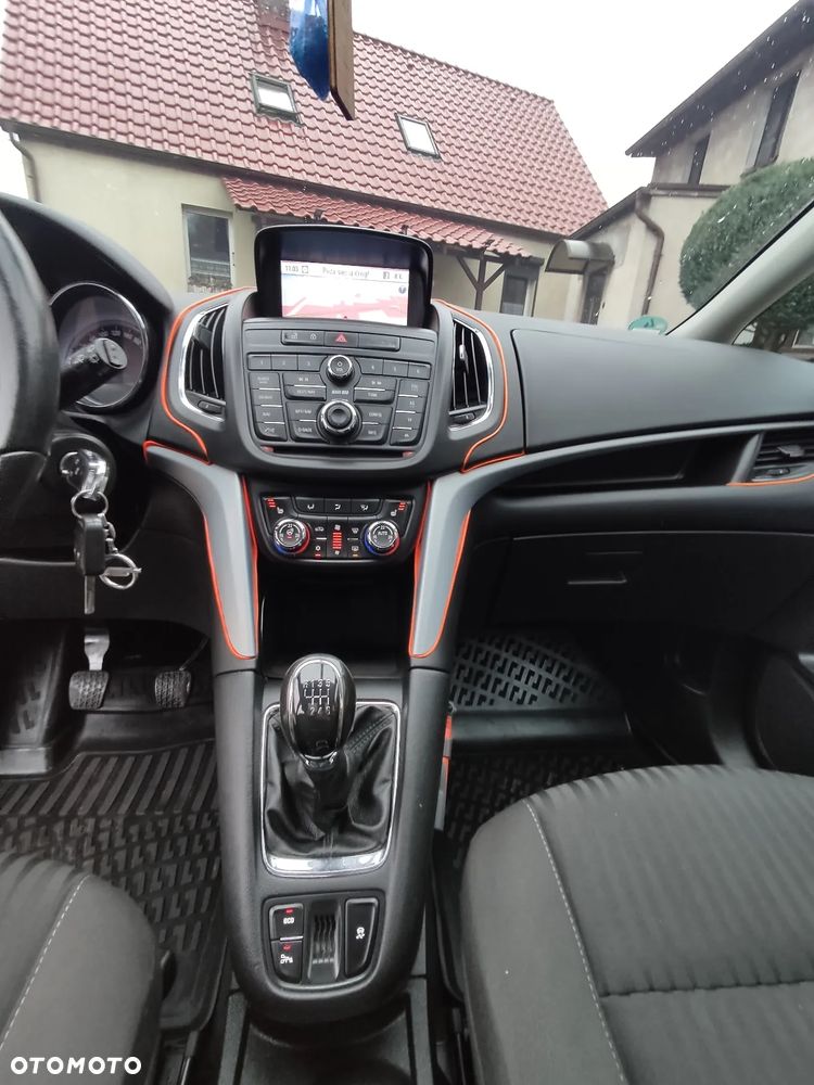 Opel Zafira Tourer 2.0 CDTI ecoFLEX Start/Stop Edition - 13