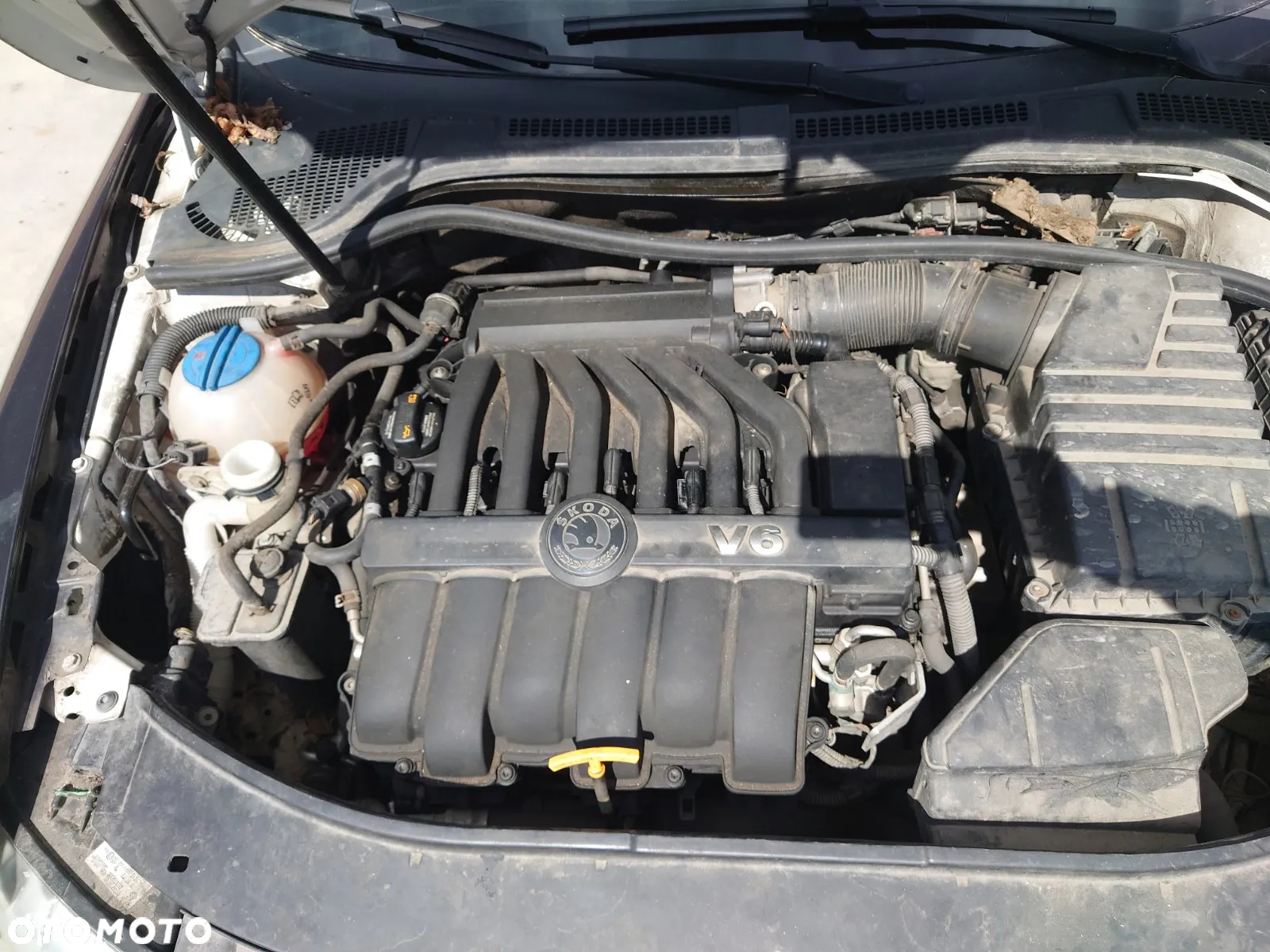 Skoda Superb 2011 R 3,6 V6 191 KW NA CZĘŚCI - 6