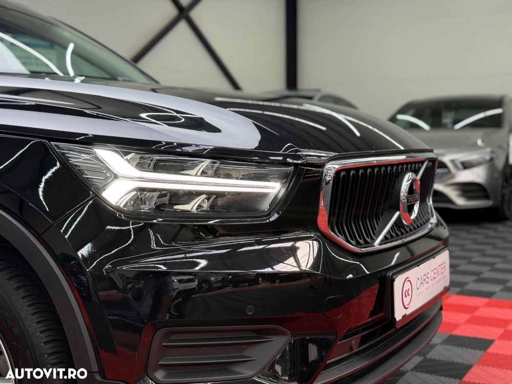 Volvo XC 40 T2 AT8 Momentum - 8