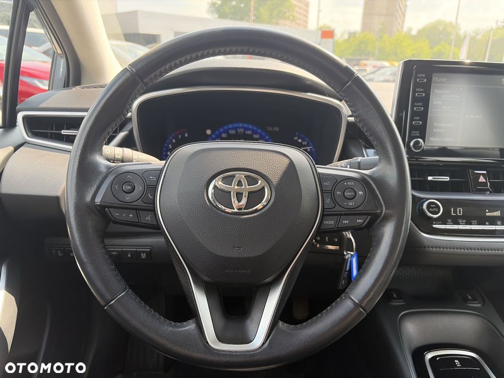 Toyota Corolla - 13
