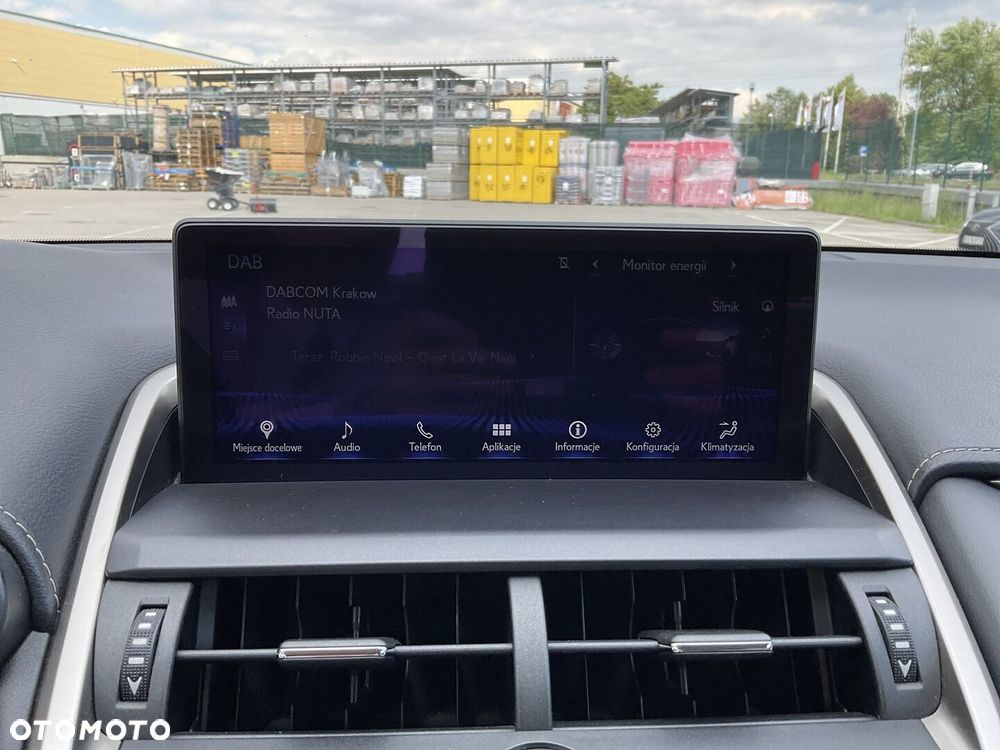 Lexus NX 300h Comfort AWD - 29