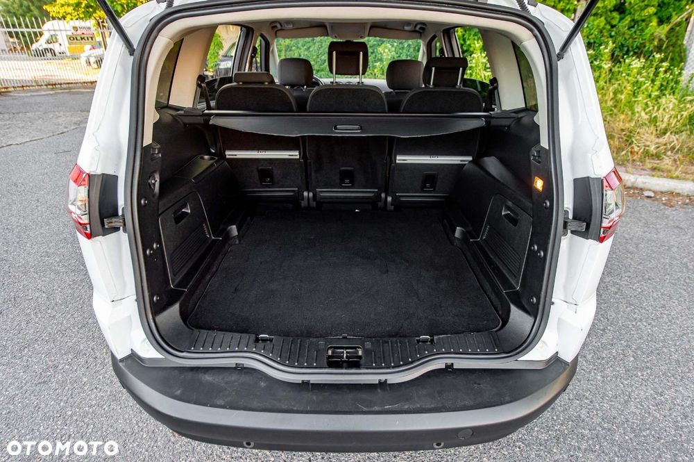 Ford S-Max 2.0 TDCi DPF Titanium MPS6 - 38
