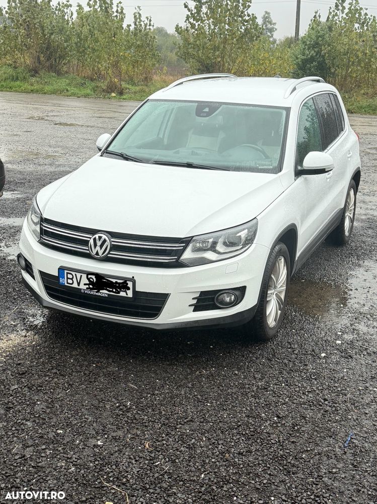 Volkswagen Tiguan - 2