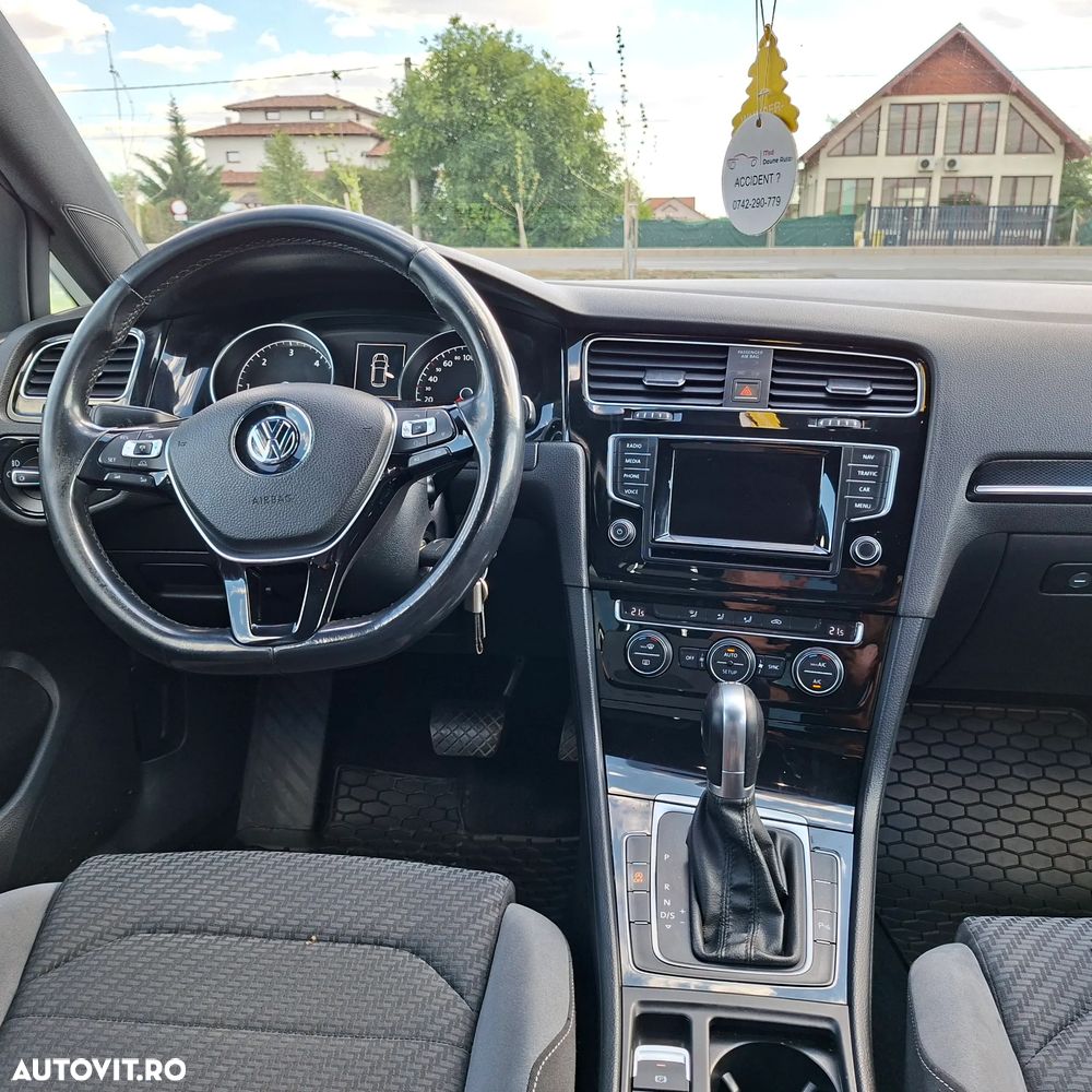 Volkswagen Golf 1.6 TDI BlueMotion Technology DPF Comfortline DSG - 10