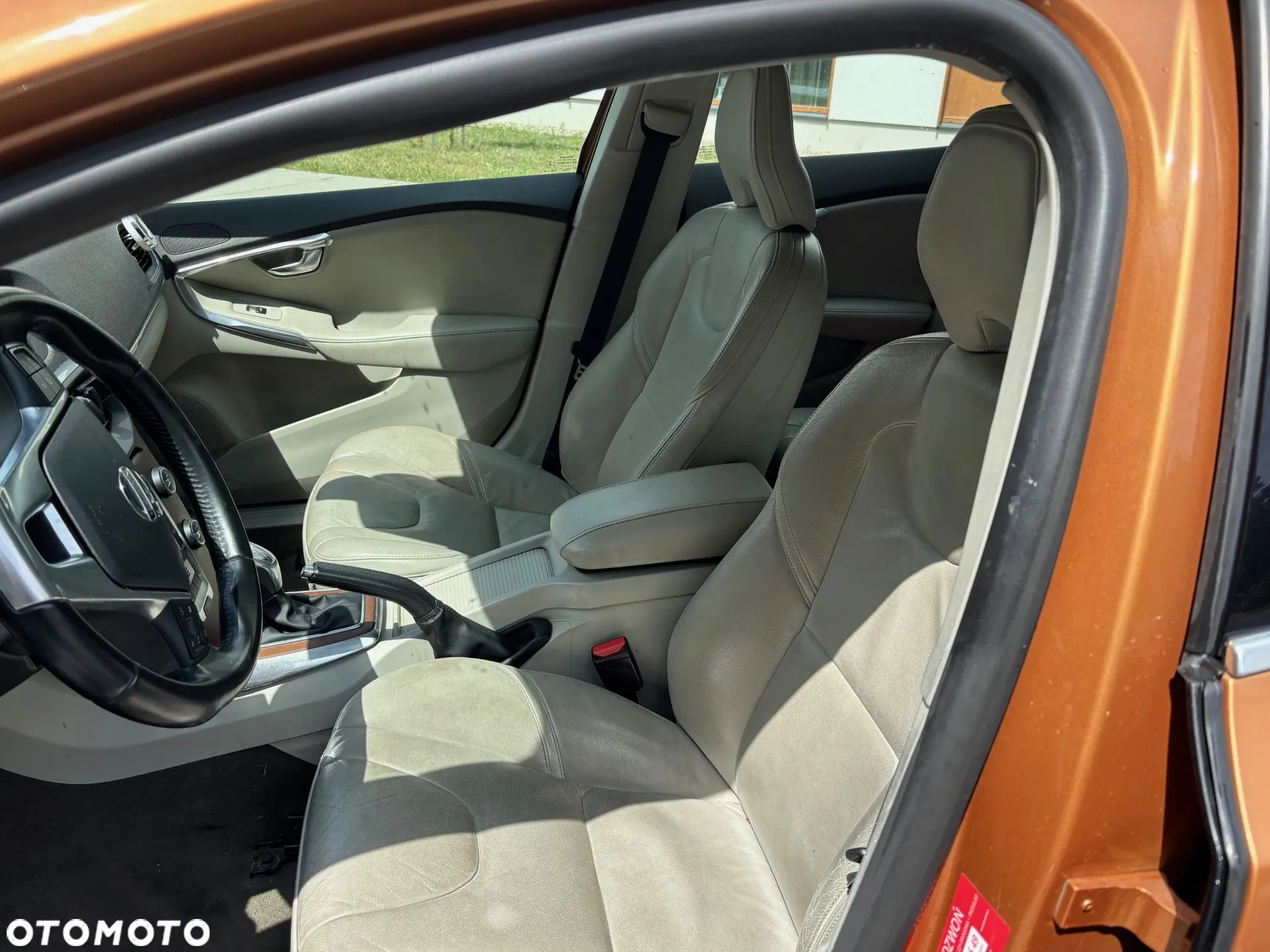 Volvo V40 D4 Summum - 6