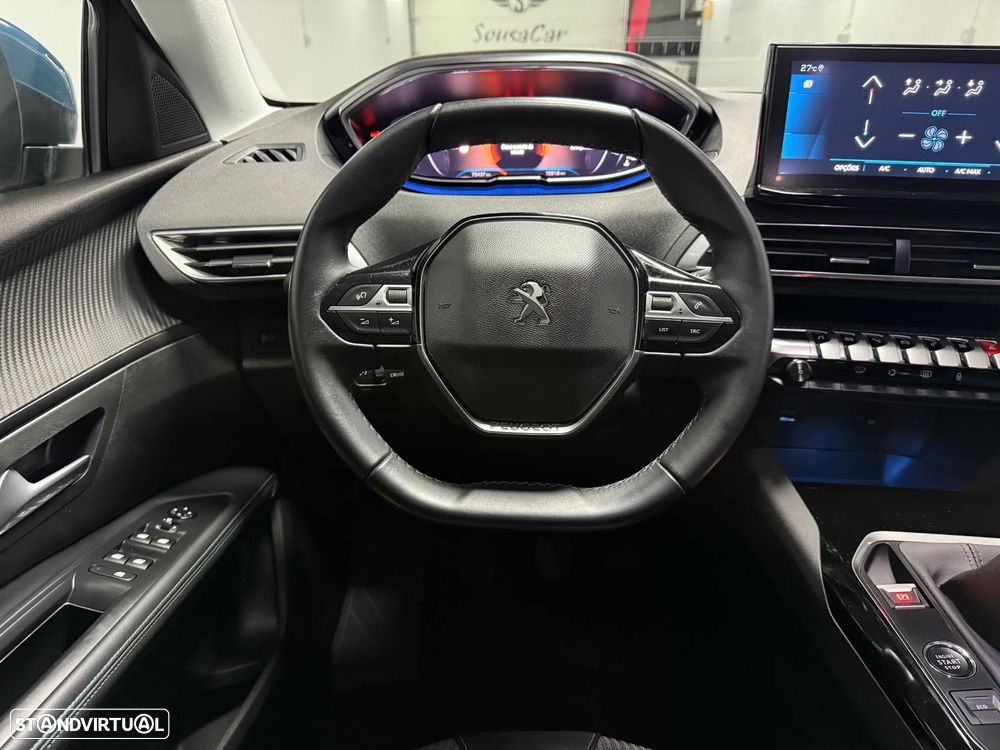Peugeot 5008 1.2 PureTech Allure — fotografia 8