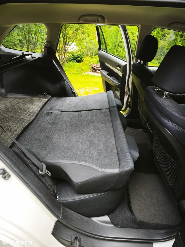 Subaru Outback - 16