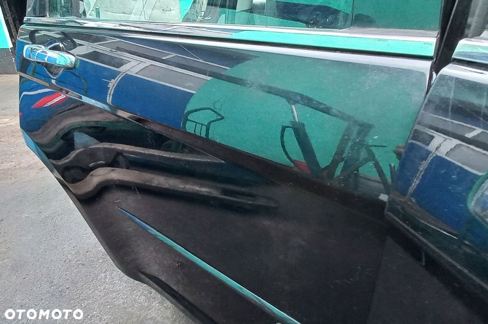 DRZWI TYLNE PRAWE CHRYSLER SEBRING III 06-10 SEDAN - 2