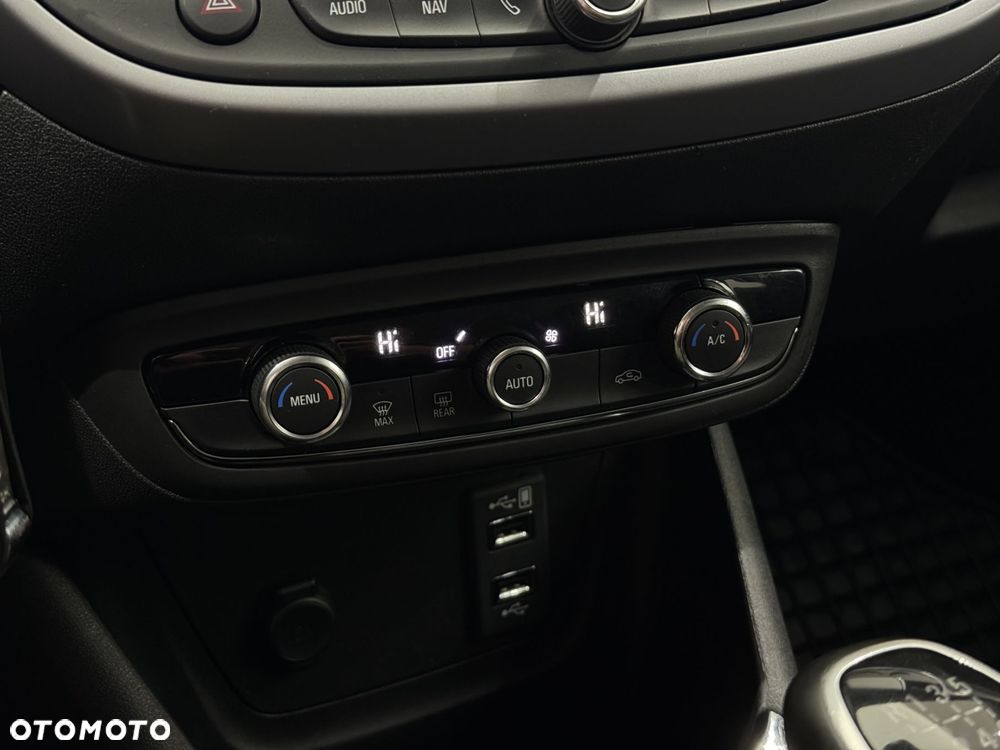 Opel Crossland X - 23