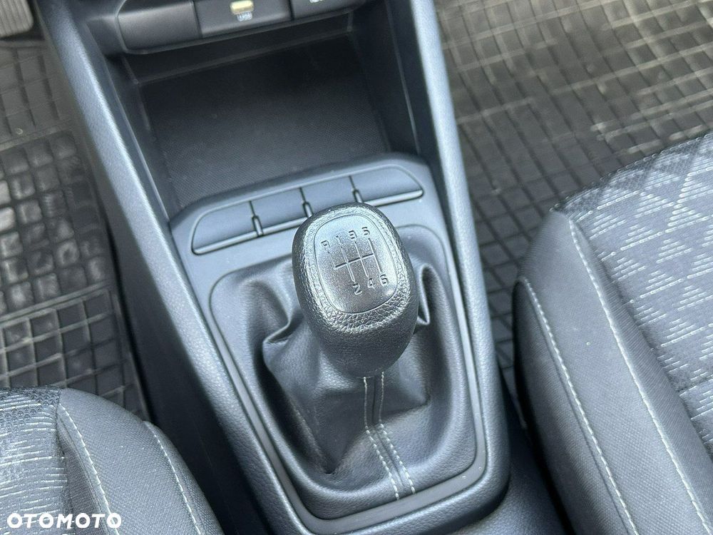 Kia Rio 1.0 T-GDI M - 24